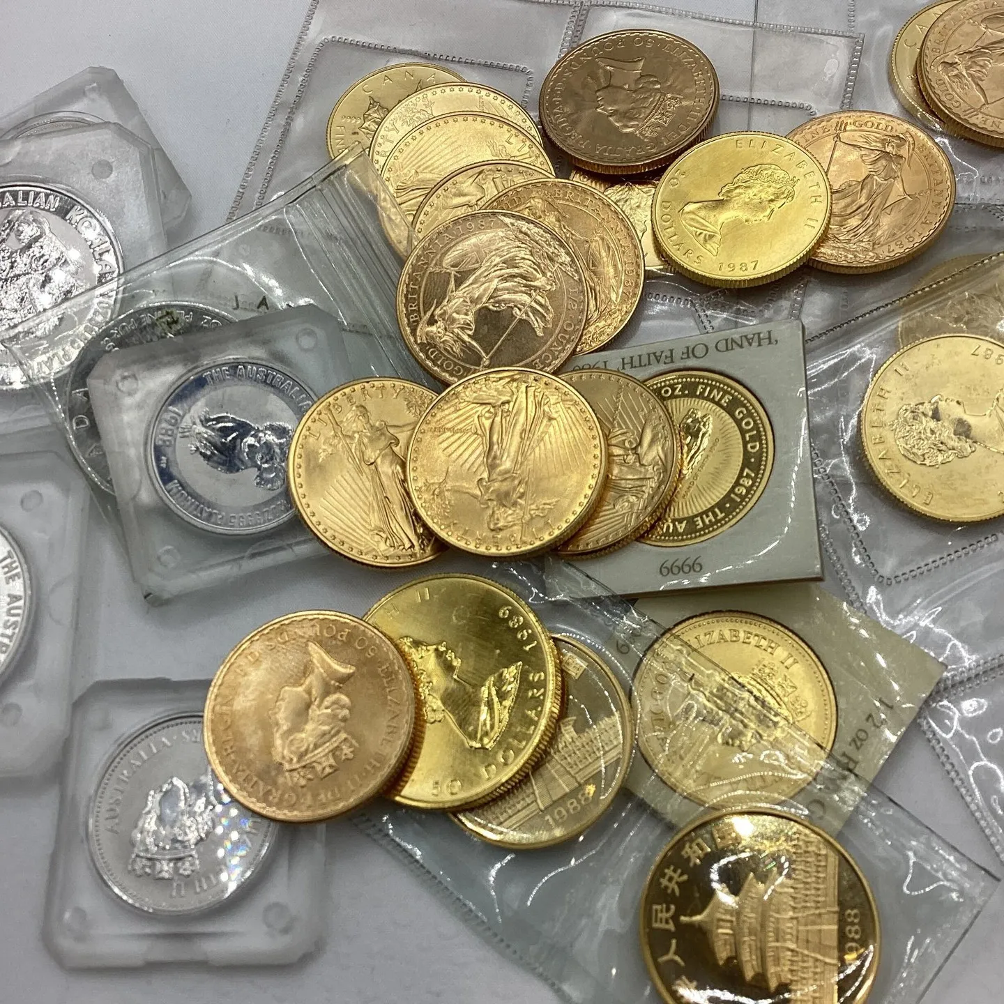 金貨・プラチナ貨をおまとめでお買取りさせて頂きました✨