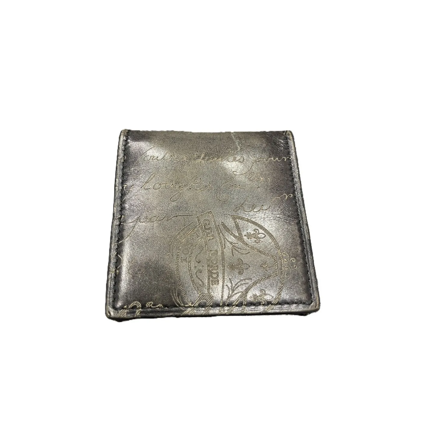 ベルルッティのスクリットレザー（カリグラフィー）コインケース...